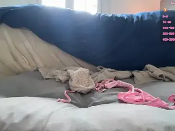 Stripchat Best Webcam of AliceSnowCatt