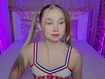 Stripchat Live Sex Cam of LilyStarlight