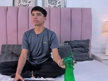 Stripchat Live Sex of Santy_carrington