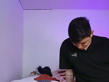 Stripchat Free Porn Cam of Naughty_Nights_Live