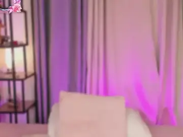 Stripchat Free Live Porn of lynda_west