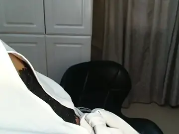 Stripchat Adult Webcams of Dama_Scarlata18