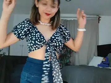 Stripchat Watch Live Sex Cams of SKARLETEEN