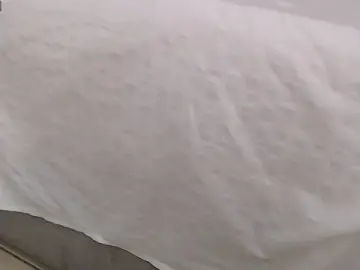 Stripchat Live Sex Cam of genesis_moretz