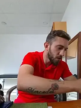 Stripchat Sex Chat of jorgeeetee18