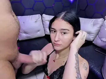 Stripchat Adult Webcam of Blow2job-Lat