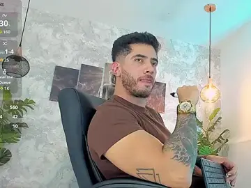 Stripchat Watch Live Sex Cams of Nate_franco