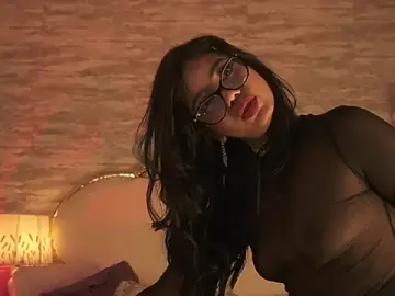 Stripchat Adult Webcams of SenniaBella