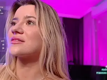 Stripchat Live Sex of CutiePie69__