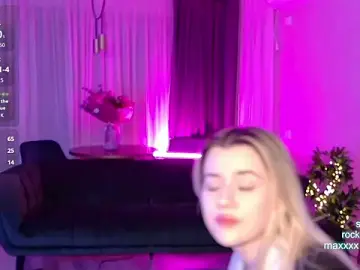 Stripchat Live Porn of CutiePie69__