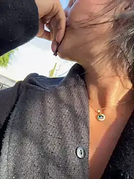 Stripchat Sex Cam of Ninabigtitied