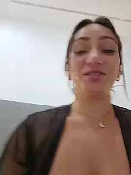 Stripchat Adult Webcams of Ninabigtitied