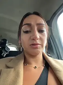 Stripchat Nude Webcam of Ninabigtitied