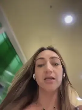 Stripchat Live Sex of Ninabigtitied