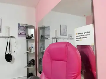 Stripchat Nude Webcam of CAMILA--REY