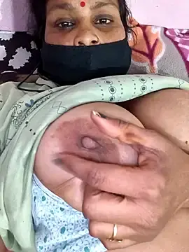 Stripchat Sex Chat of Indian-couple2025