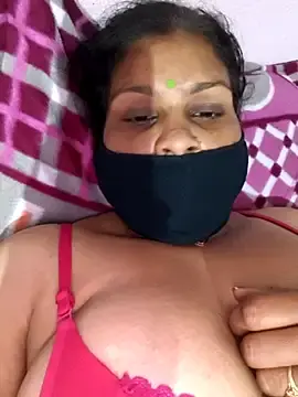 Stripchat Sex Cam of Indian-couple2025