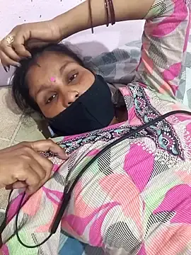 Stripchat Best Webcam of Love-pari77