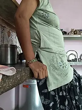 Stripchat Watch Live Sex Cams of Love-pari77