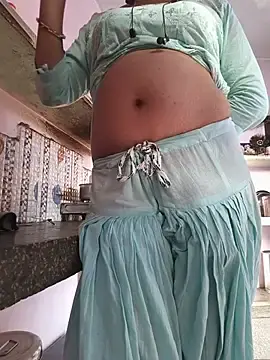 Stripchat Best Webcam of Love-pari77