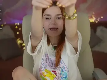 Stripchat Live Sex of RedShinee