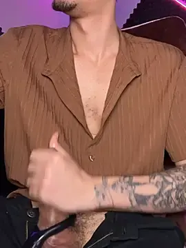 Stripchat Live Sex of bigryann23