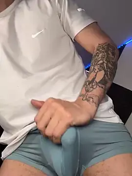 Stripchat Best live sex cam show of bigryann23