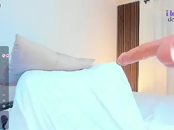 Stripchat Sex Chat of carollin__1