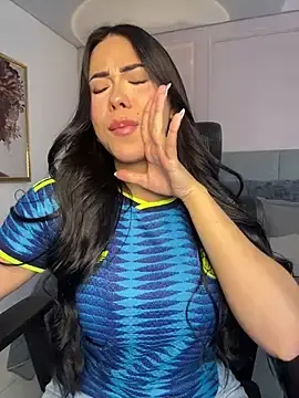 Stripchat Sex Cam of Miss_blue69