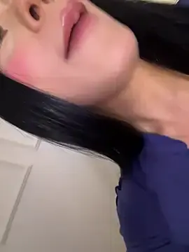 Stripchat Sex Cam of Miss_blue69