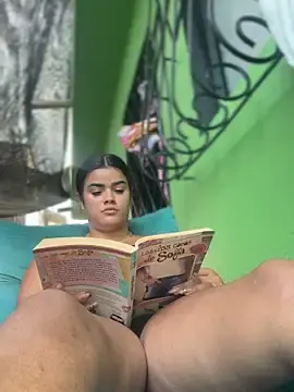 Stripchat Live Sex of Kaily_Sweet16