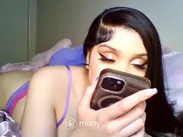 Stripchat Live Sex Cam of bambibarbi