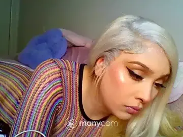 Stripchat Live Sex Cam of bambibarbi