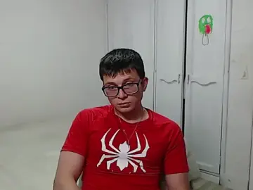 Stripchat Best Webcam of MathewCollin