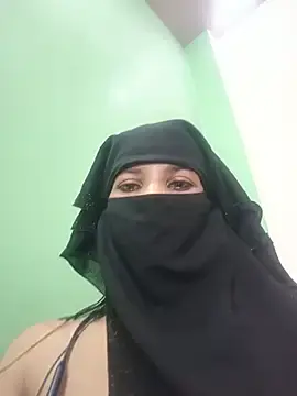 Stripchat Nude Webcam of Aafreen_36