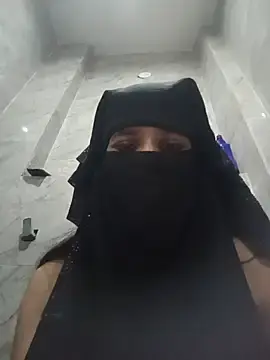 Stripchat Adult Webcam of Aafreen_36