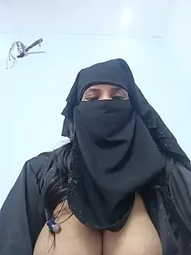 Stripchat Live Sex Cam of Aafreen_36
