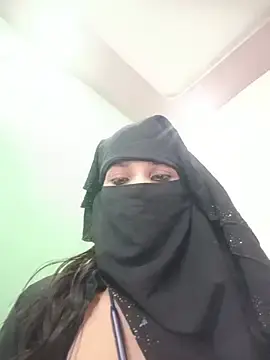 Stripchat Adult Webcam of Aafreen_36