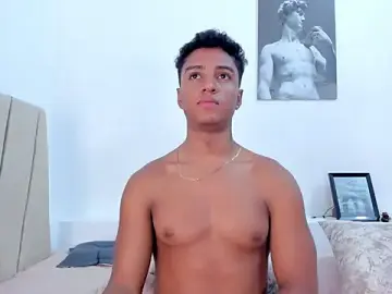 Stripchat Adult Webcam of MagnusKing_