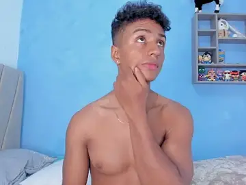 Stripchat Live Sex of MagnusKing_