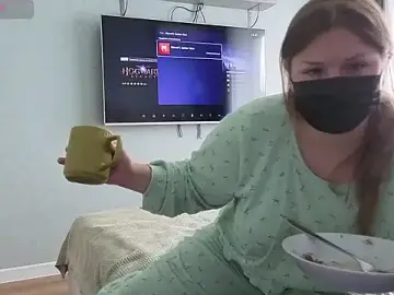Stripchat Adult Webcam of MilaaMilaa