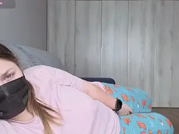 Stripchat Nude Webcam of MilaaMilaa