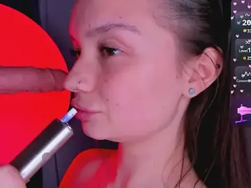 Stripchat Adult Webcam of bitchpeace_