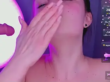 Stripchat Sex Chat of bitchpeace_