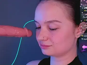 Stripchat Free Live Porn of bitchpeace_