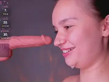 Stripchat Free Porn Cam of bitchpeace_
