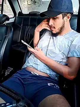 Stripchat Free Live Porn of mosmar_20