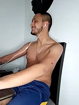 Stripchat Live Porn of mosmar_20