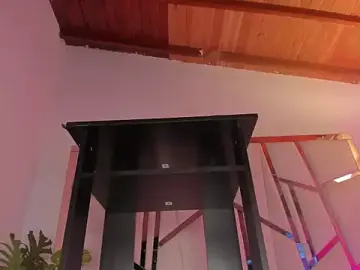 Stripchat Sex Cam of hot_booty_