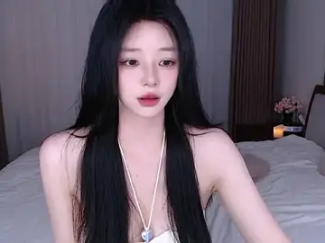 Stripchat Live Sex of sweateanv_